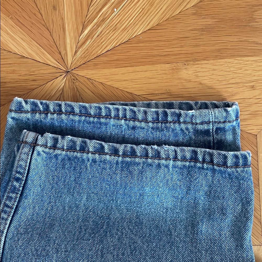 $10 SALE Levi’s 550 Light Medium Blue Denim Jeans Regular W38xL30 Distressed - Picture 6 of 8